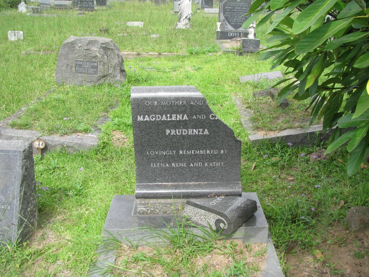 PRUDENZA Carlos &amp; Magdalena