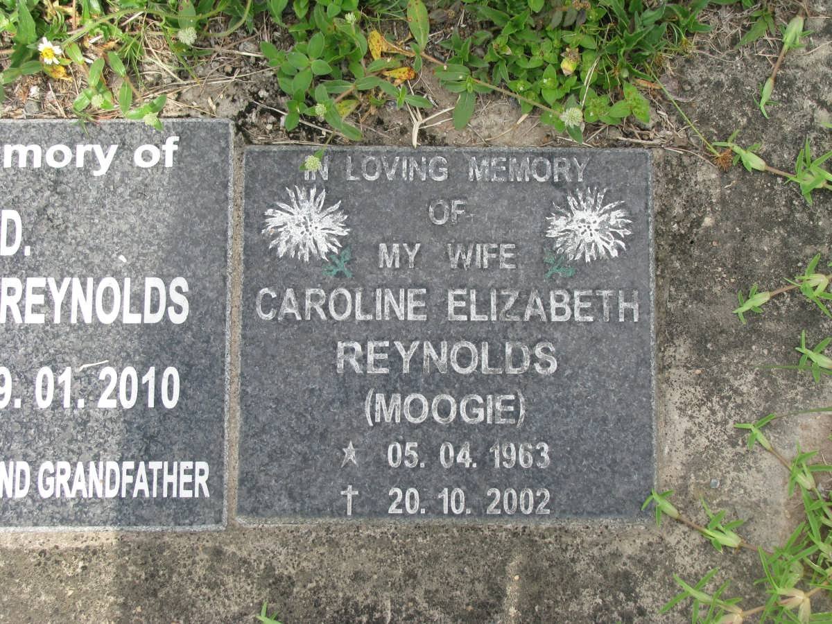 REYNOLDS Caroline Elizabeth nee MOOGIE 1963-2002