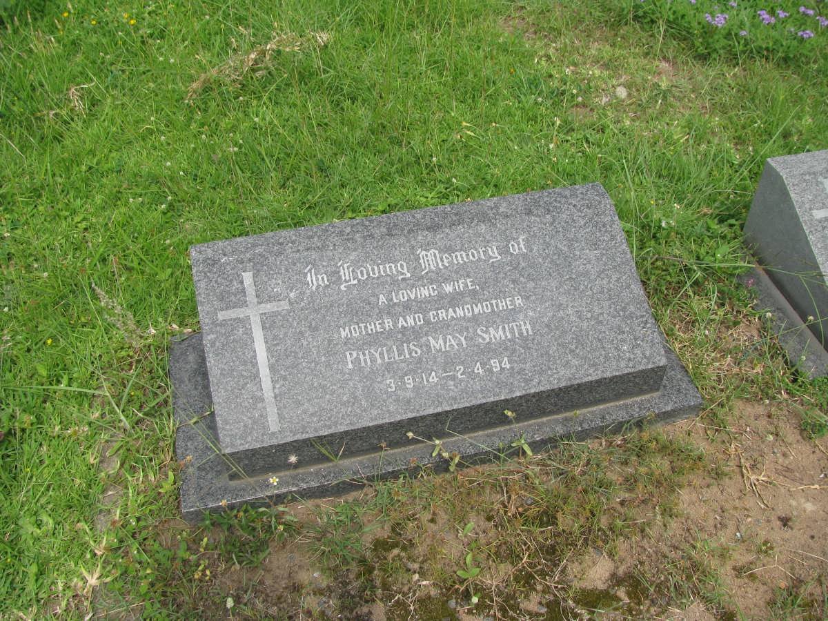SMITH Phyllis May 1914-1994