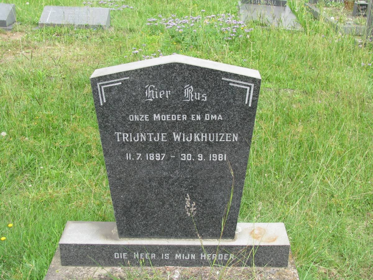 WIJKHUIZEN Trijntje 1897-1981