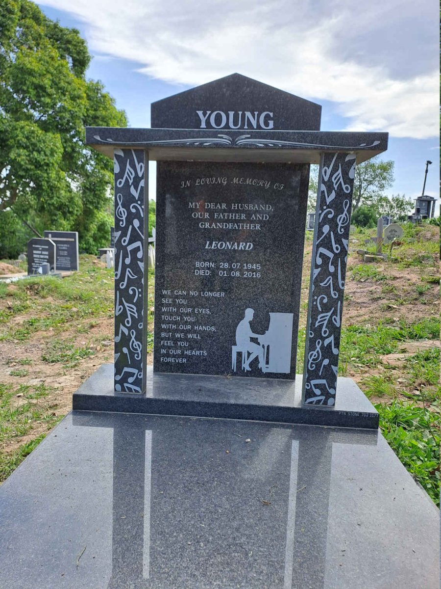 YOUNG Leonard 1945-2016