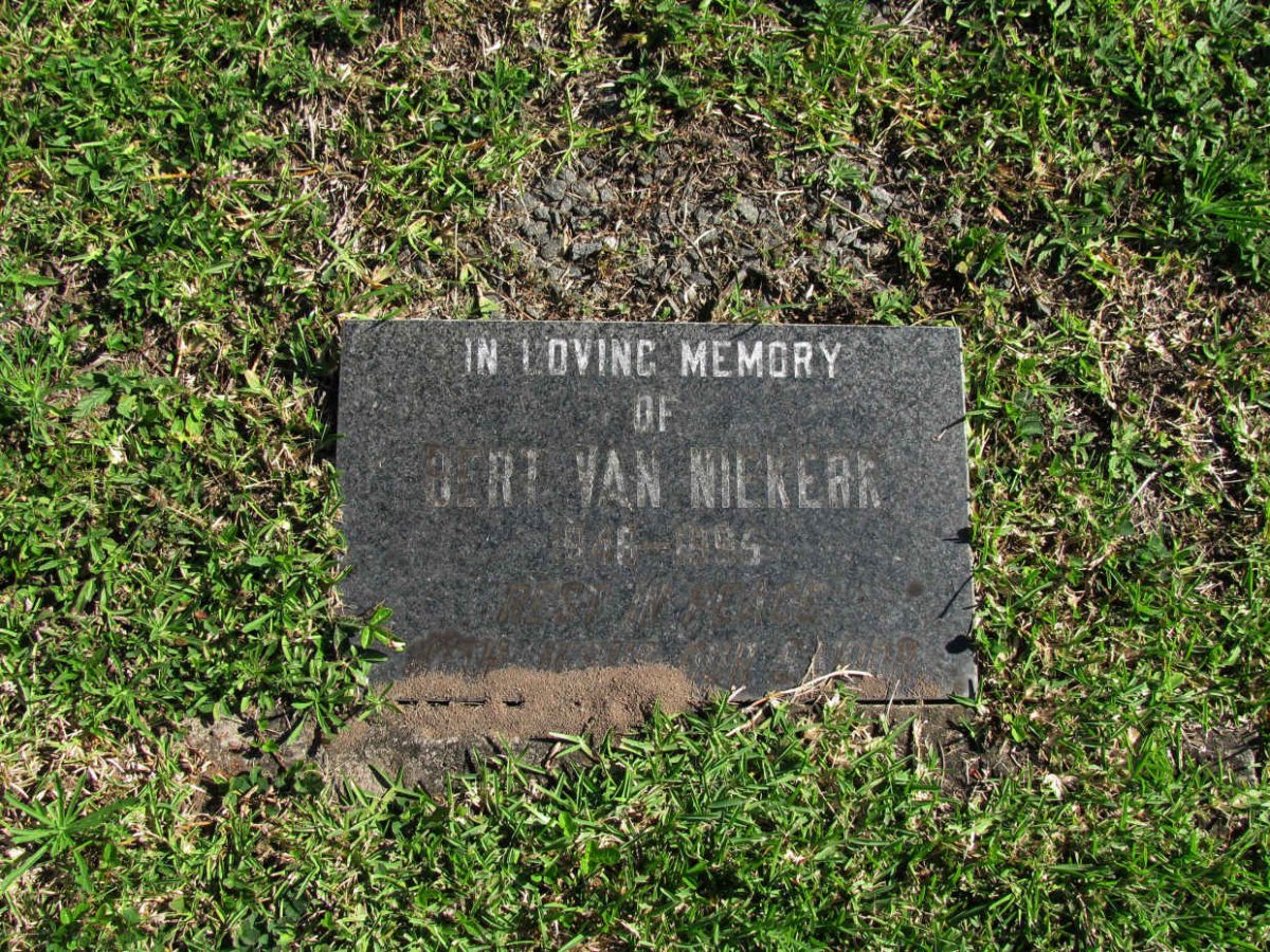 NIEKERK Bert, van -1995 &amp; Helen Blanche 1902-1978