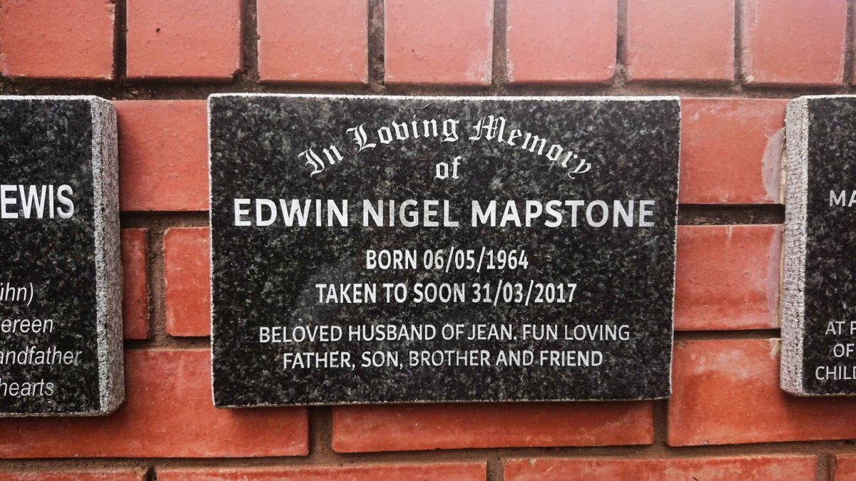 MAPSTONE Edwin Nigel 1964-2017