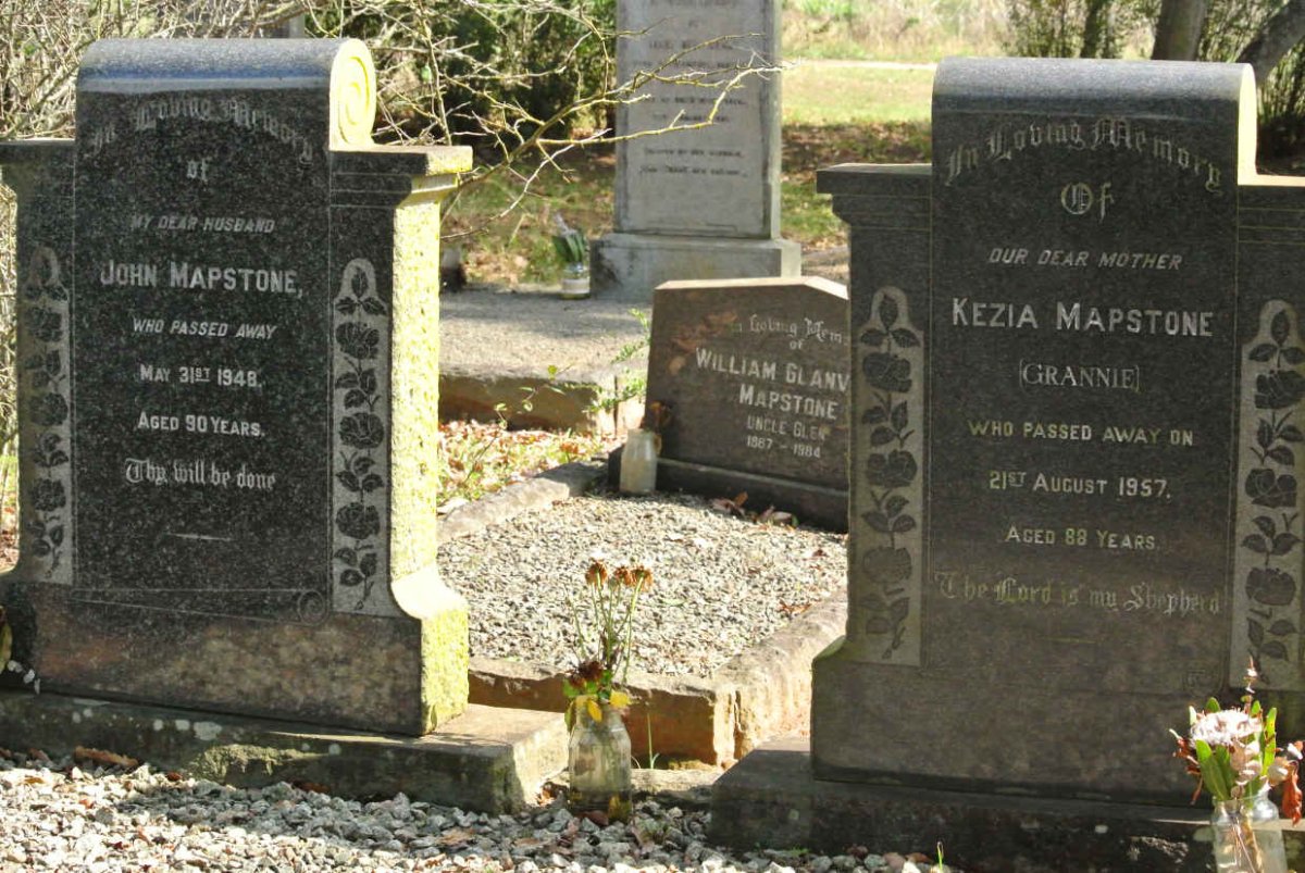 MAPSTONE John -1948 &amp; Kezia -1957