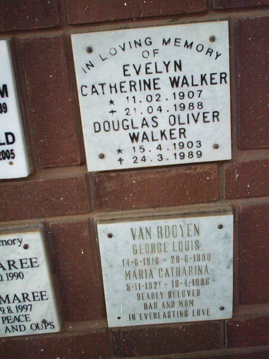 WALKER Douglas Oliver 1903-1989 &amp; Evelyn Catherine 1907-1988