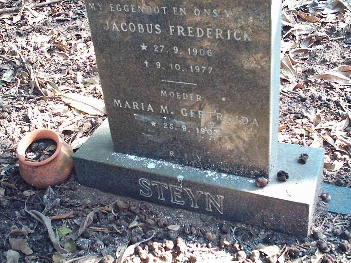 STEYN Jacobus Frederick 1906-1977 &amp; Maria Gertruida 1907-
