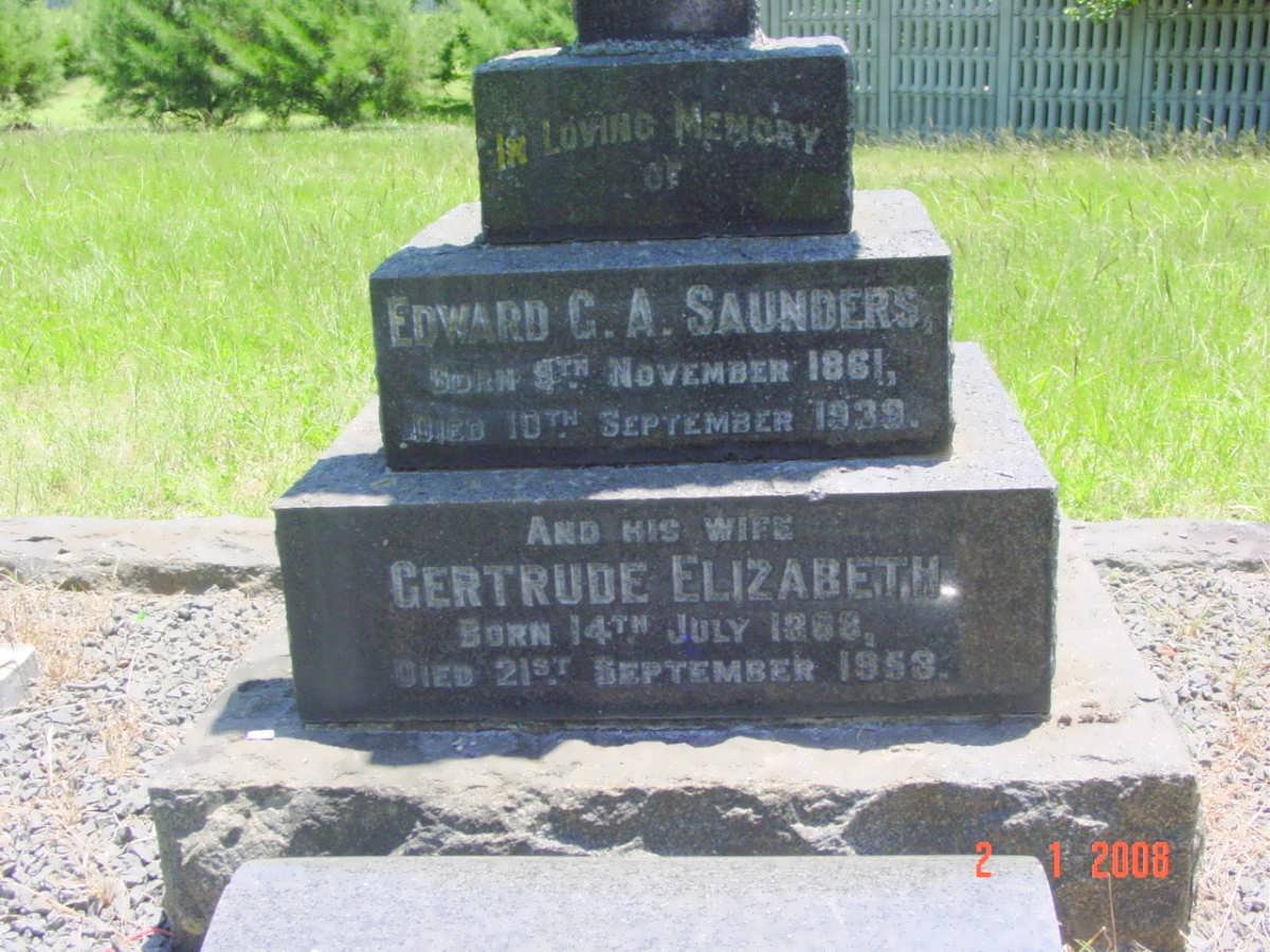 SAUNDERS Edward G.A. 1861-1939 &amp; Gertrude Elizabeth ?-1953