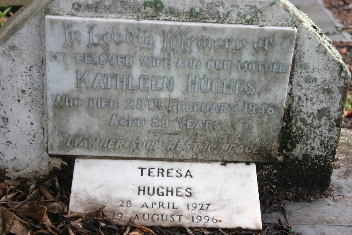 HUGHES Teresa 1927-1996