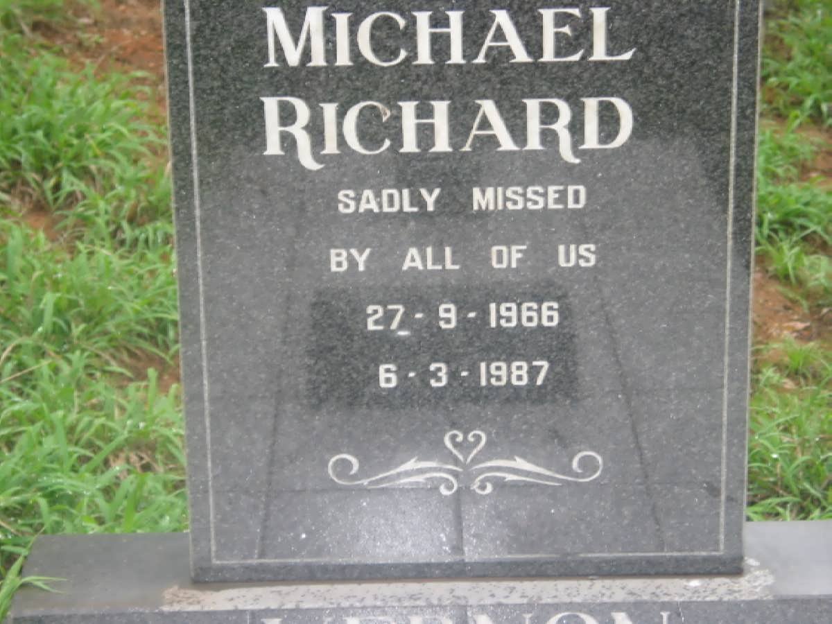 VERNON Michael Richard 1966-1987
