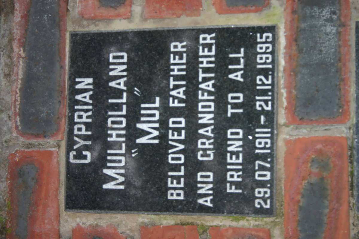 MULHOLLAND Cyprian 1911-1995