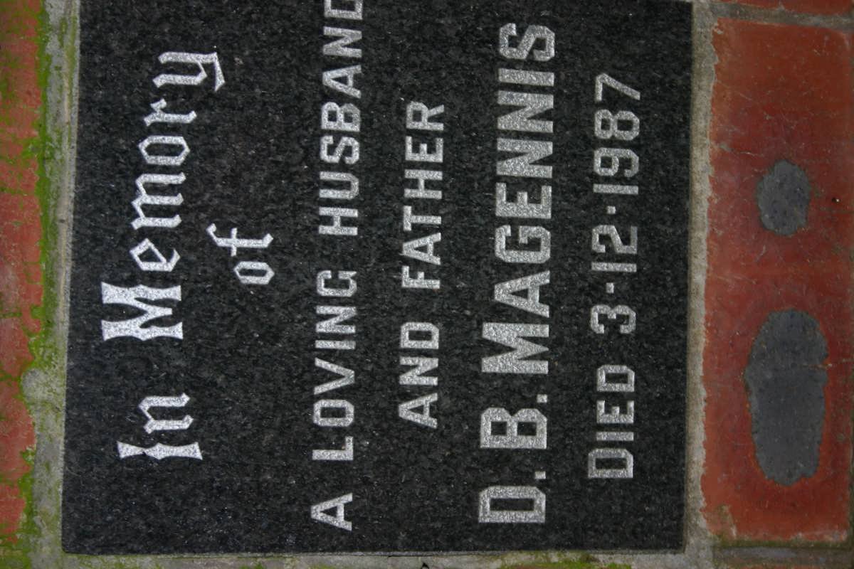 MAGENNIS D.B. -1987