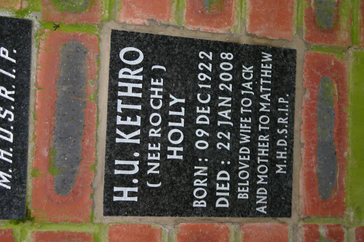 KETHRO H.U. nee ROCHE 1922-2008