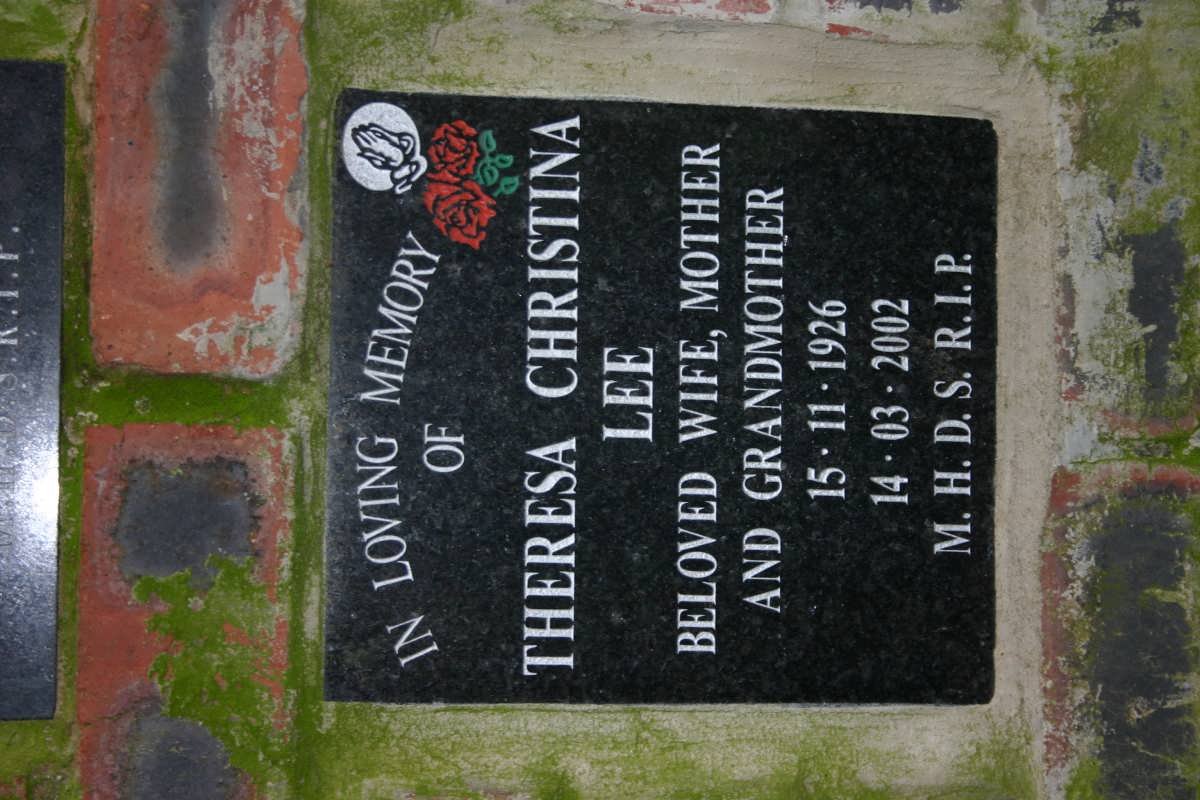 LEE Theresa Christina 1926-2002