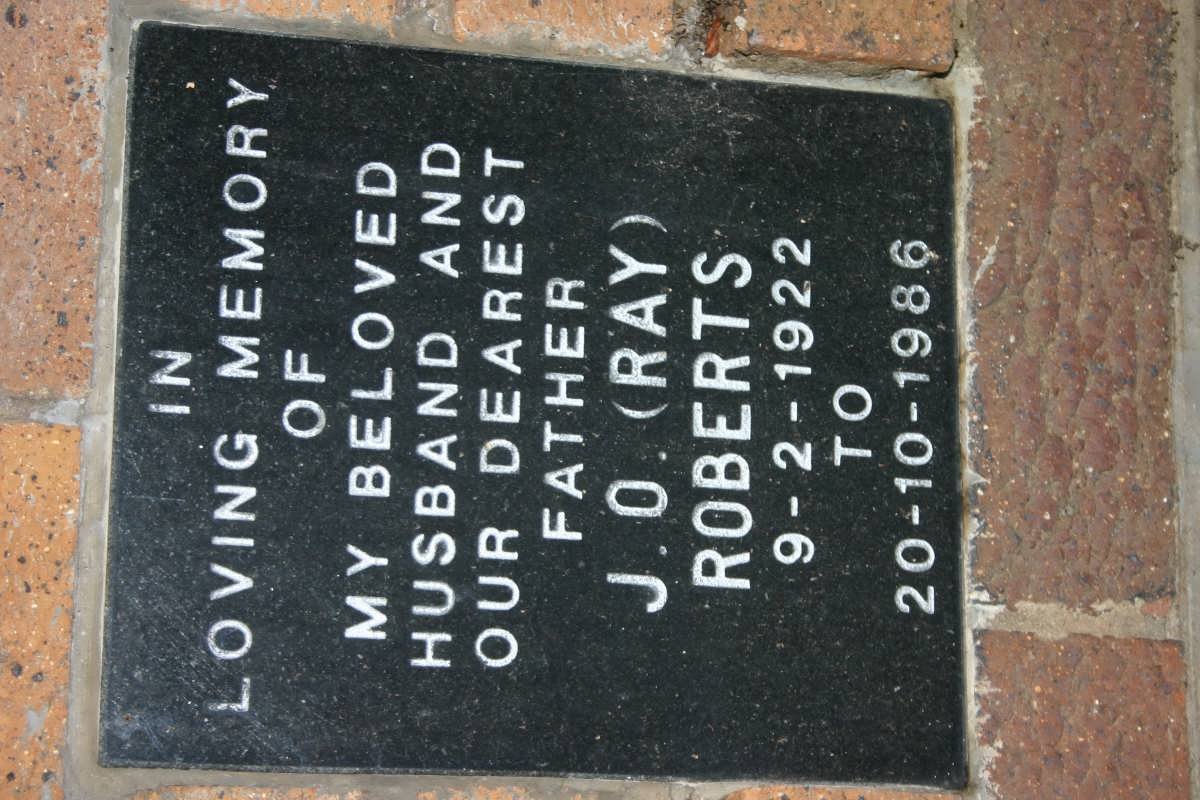 ROBERTS J.O. 1922-1986