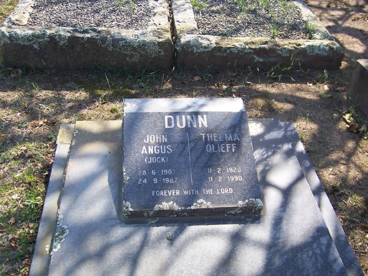 DUNN John Angus 1907-1987 &amp; Thelma Olieff 1920-1990