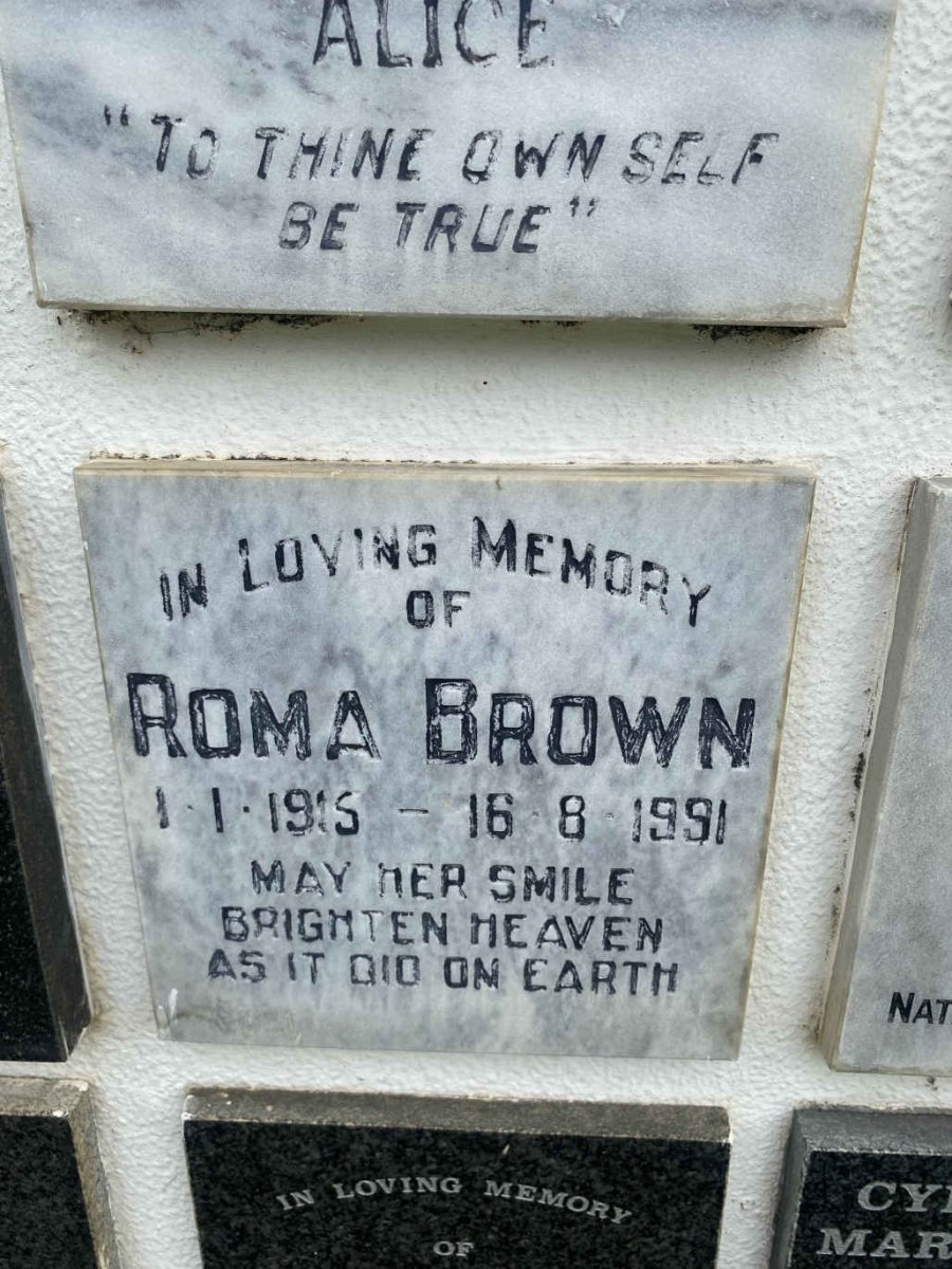 BROWN Roma 1915-1991