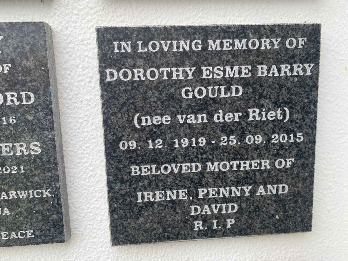 GOULD Dorothy Esme Barry nee VAN DER RIET 1919-2015