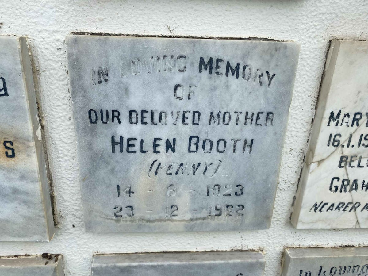 BOOTH Helen 1923-19?2