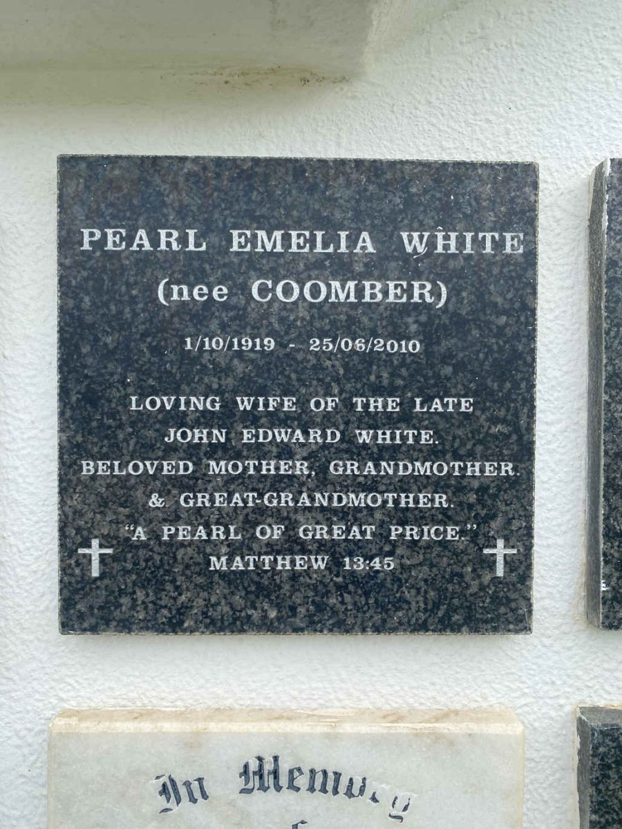 WHITE Pearl Emelia nee COOMBER 1919-2010