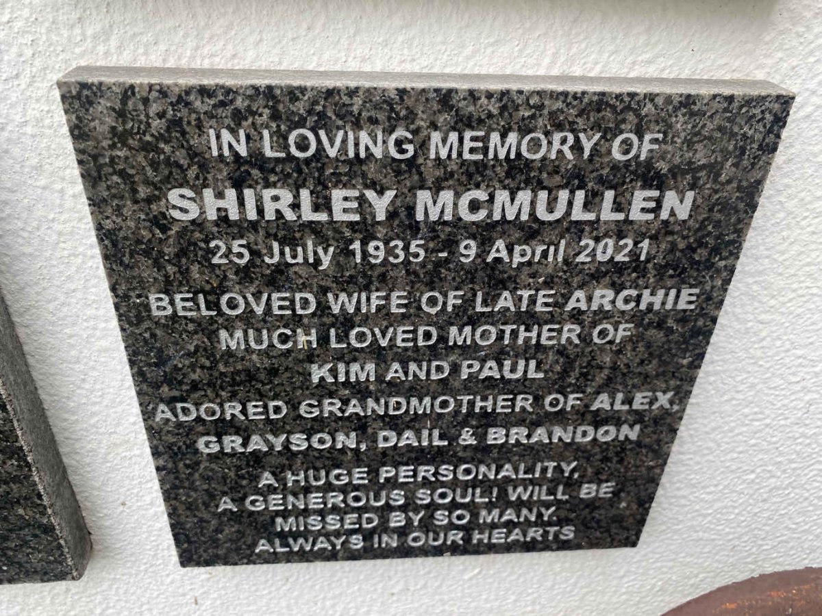 MCMULLEN Shirley 1935-2021