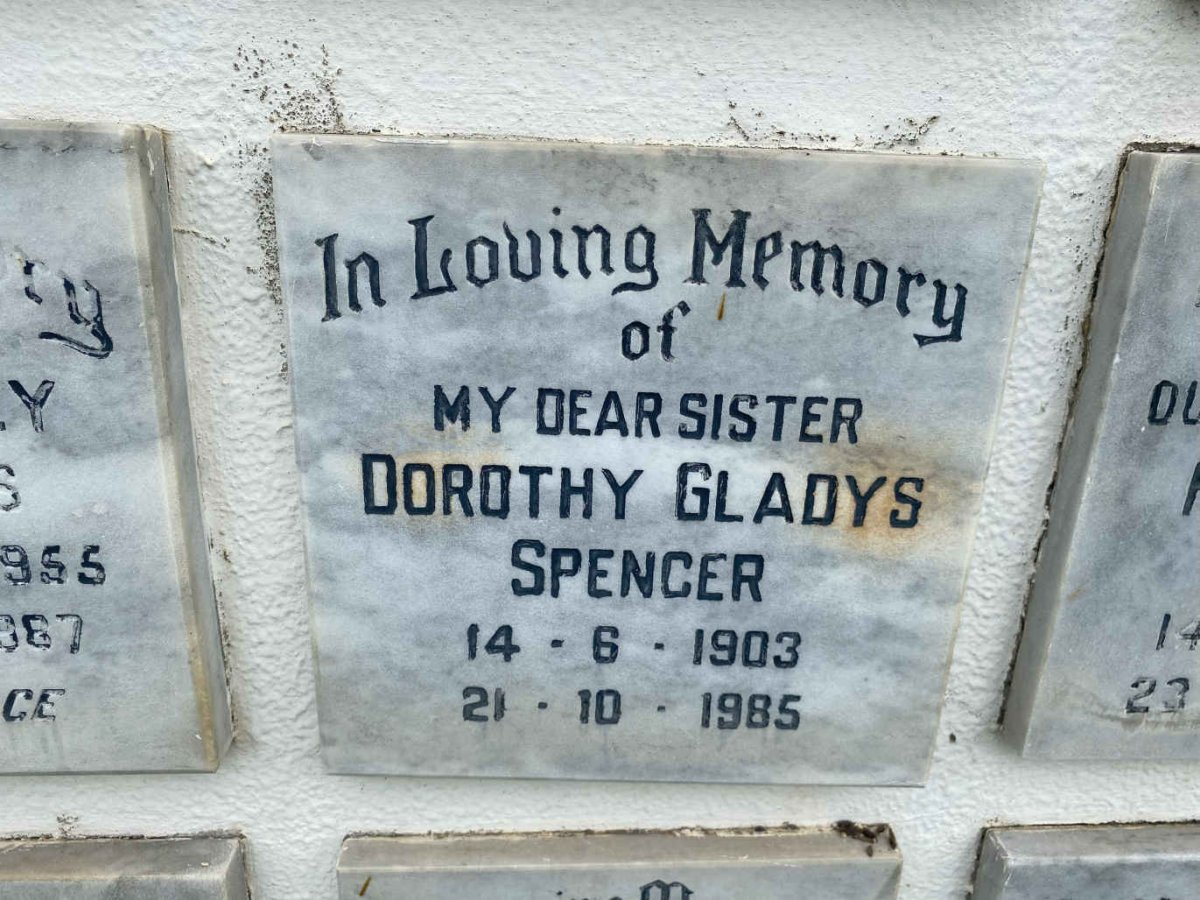 SPENCER Dorothy Gladys 1903-1985