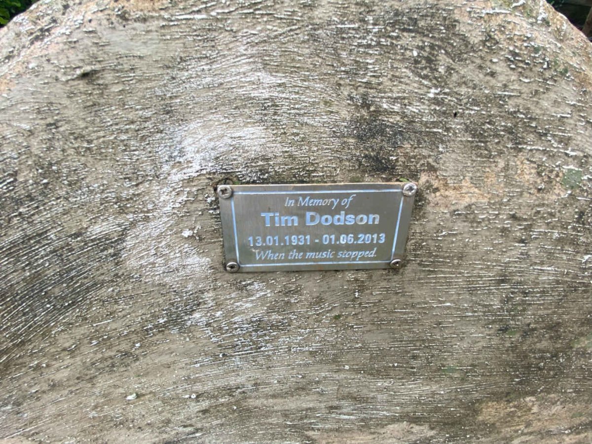 DODSON Tim 1931-2013