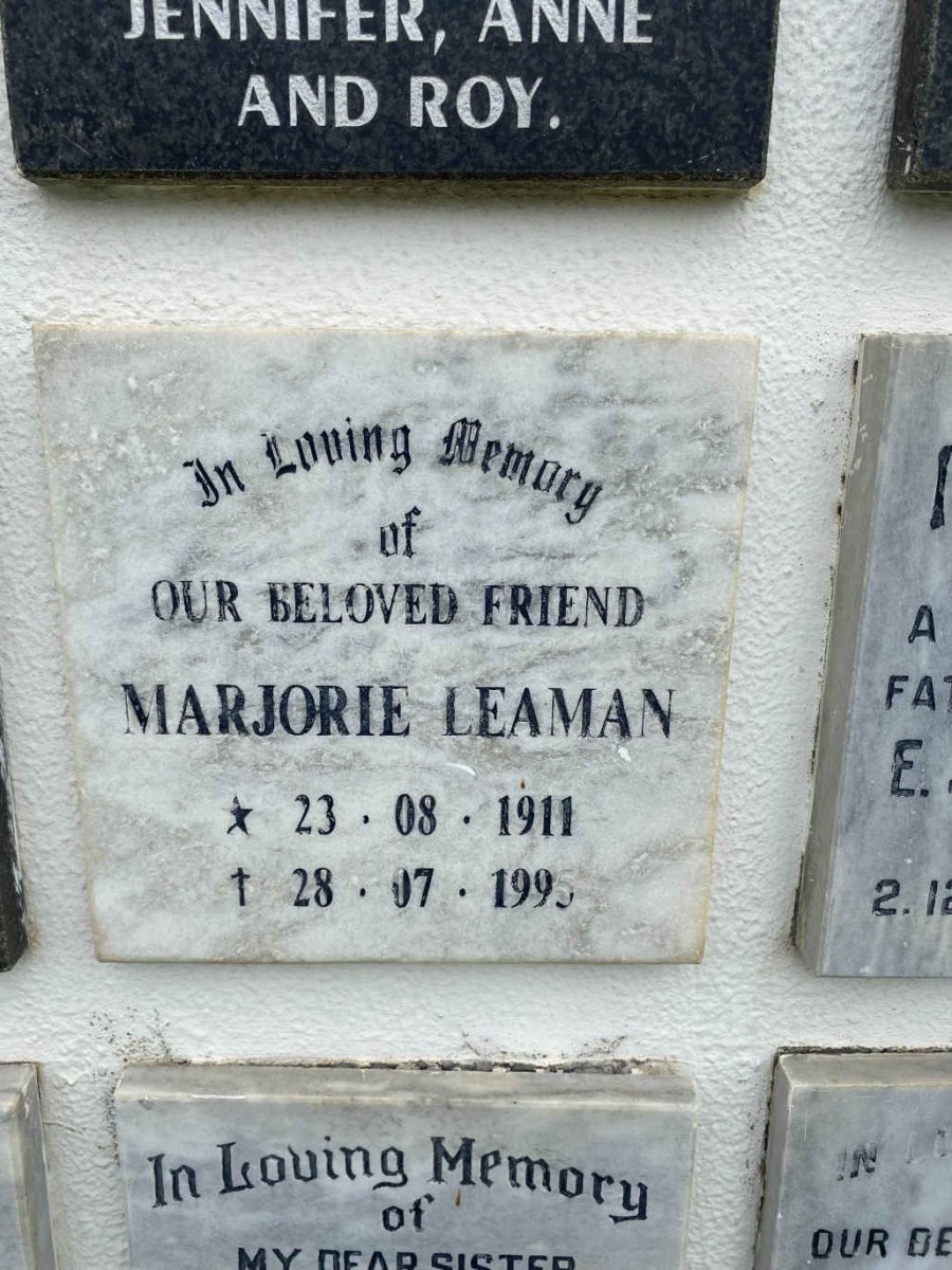 LEAMAN Marjorie 1911-1995