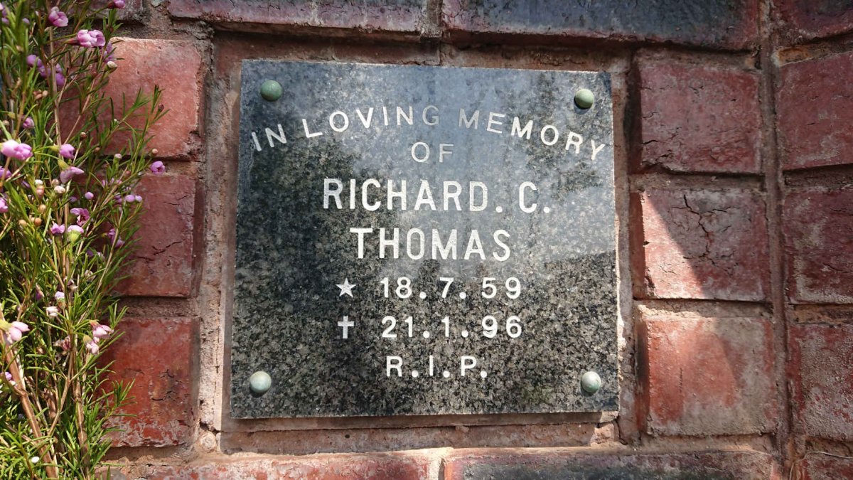 THOMAS Richard C. 1959-1996