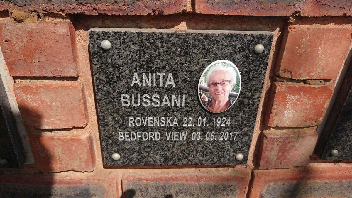 BUSSANI Anita 1924-2017