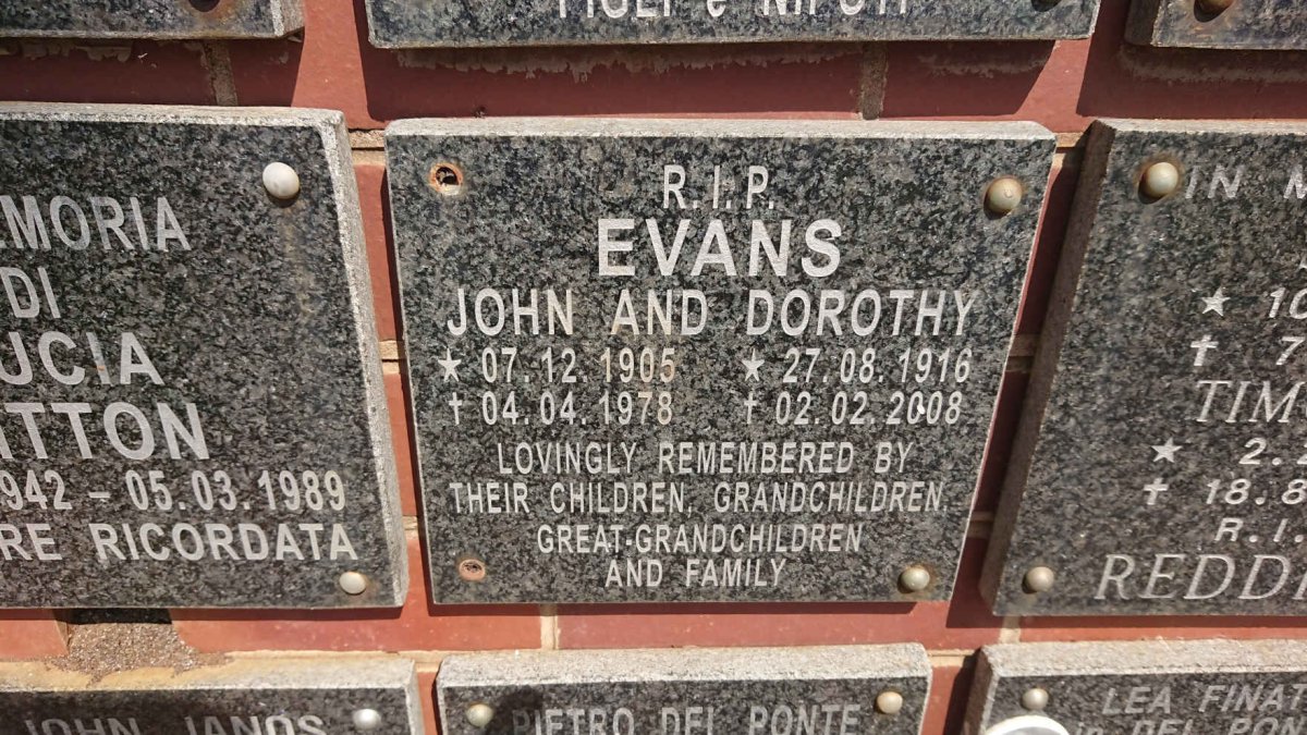 EVANS John 1905-1978 & Dorothy 1916-2008