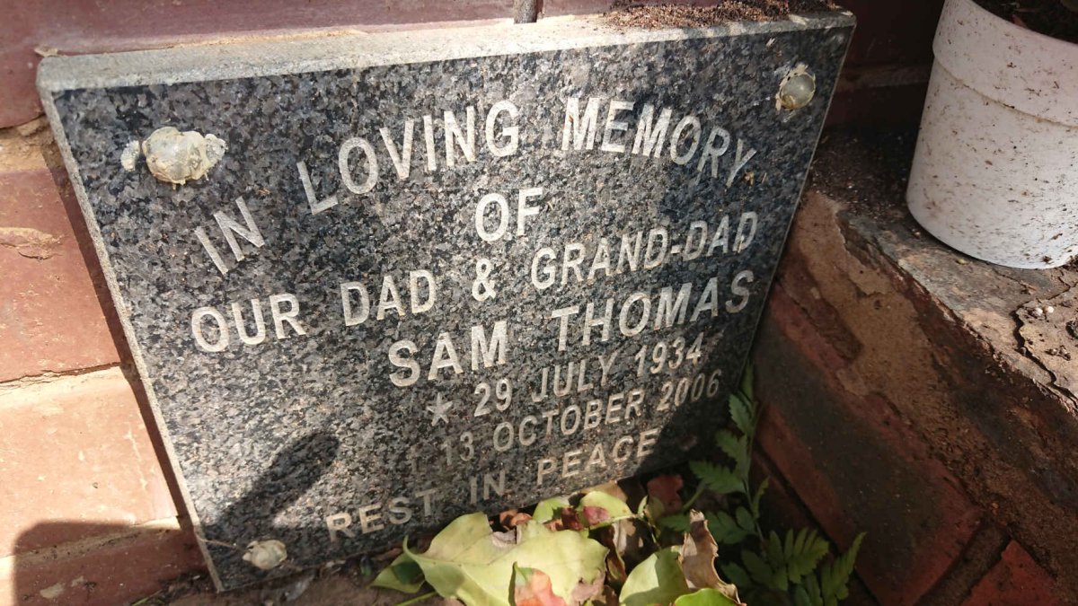 THOMAS Sam 1934-2006