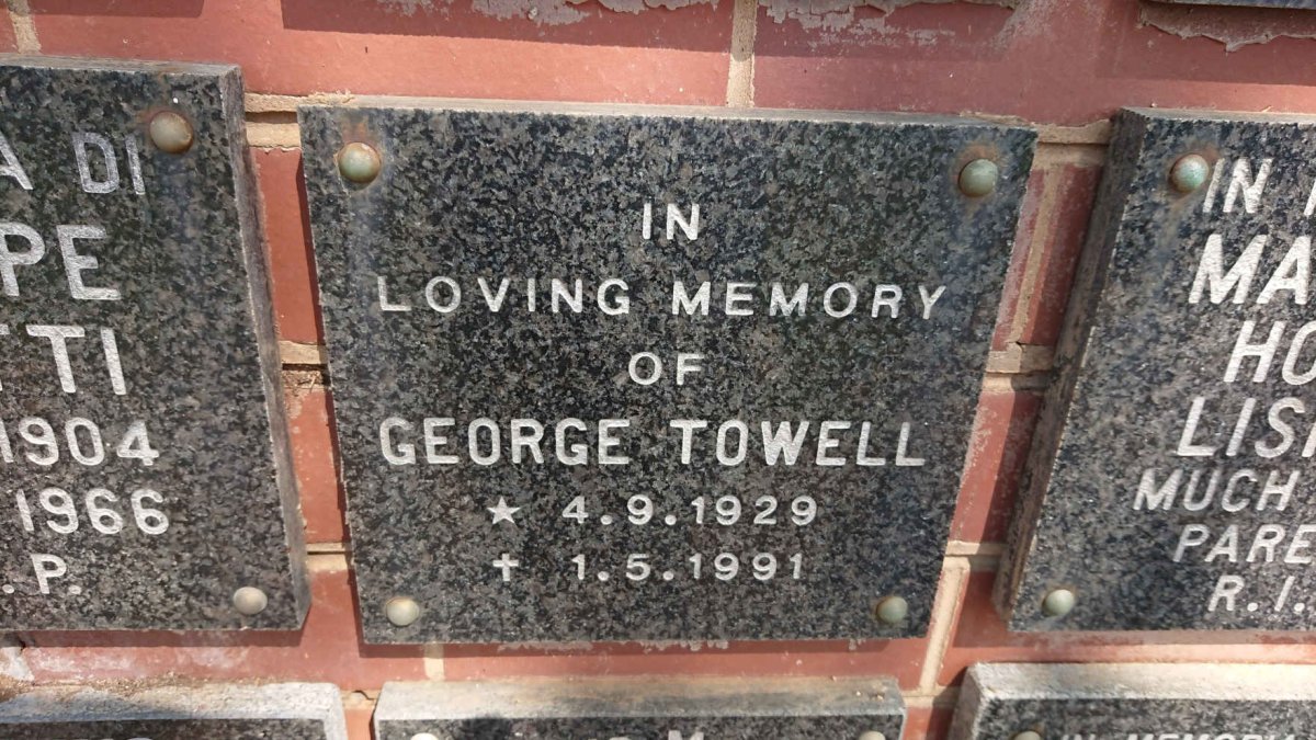 TOWELL George 1929-1991