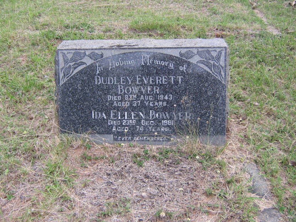 BOWYER Dudley Everett -1943 &amp; Ida Ellen -1981