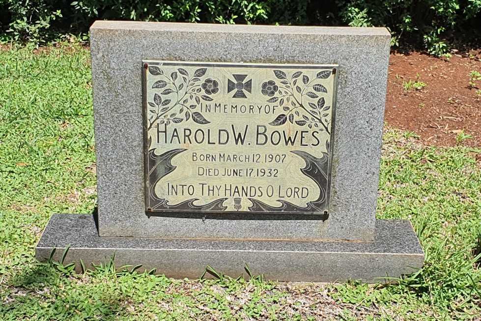 BOWES Harold W. 1907-1932