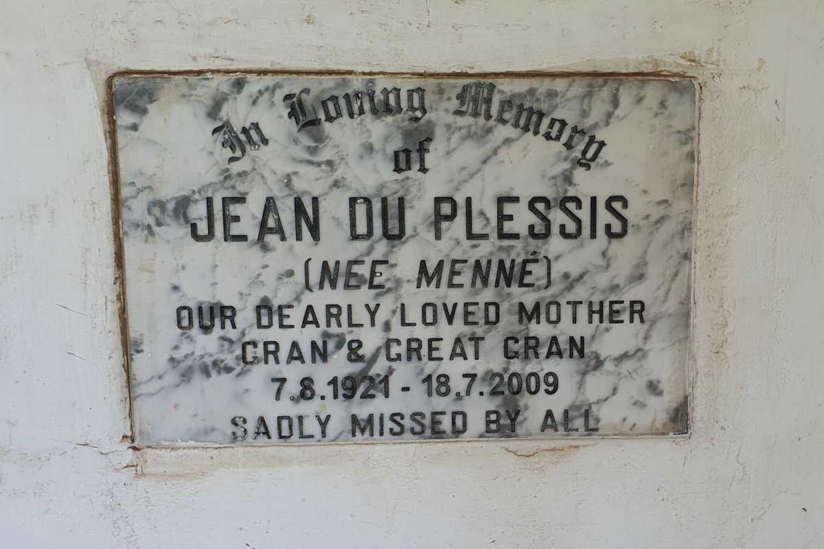 PLESSIS Jean, du nee MENNE 1921-2009