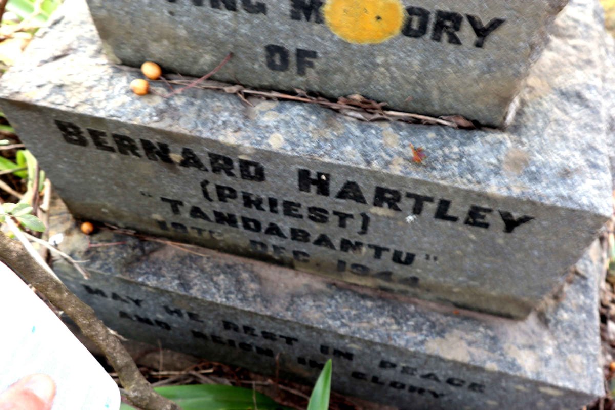 HARTLEY Bernard -1944