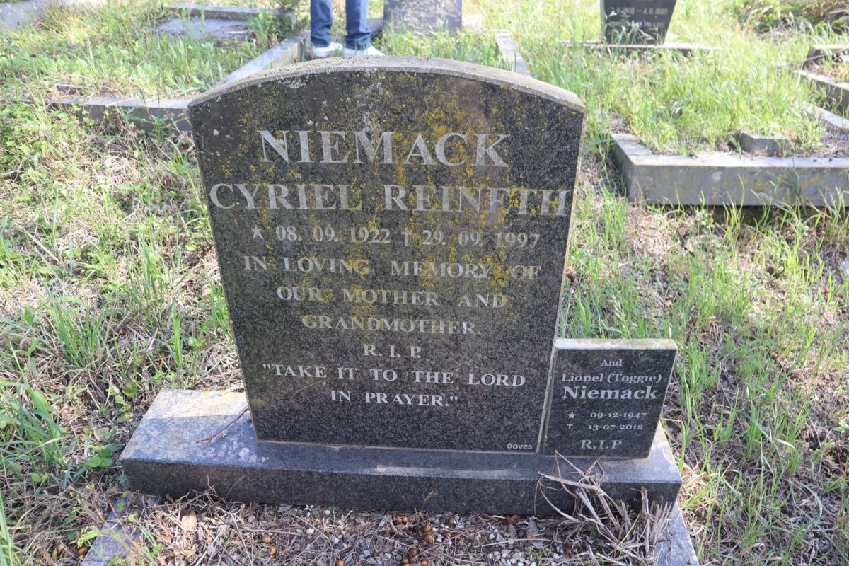NIEMACK Lionel 1947-2012