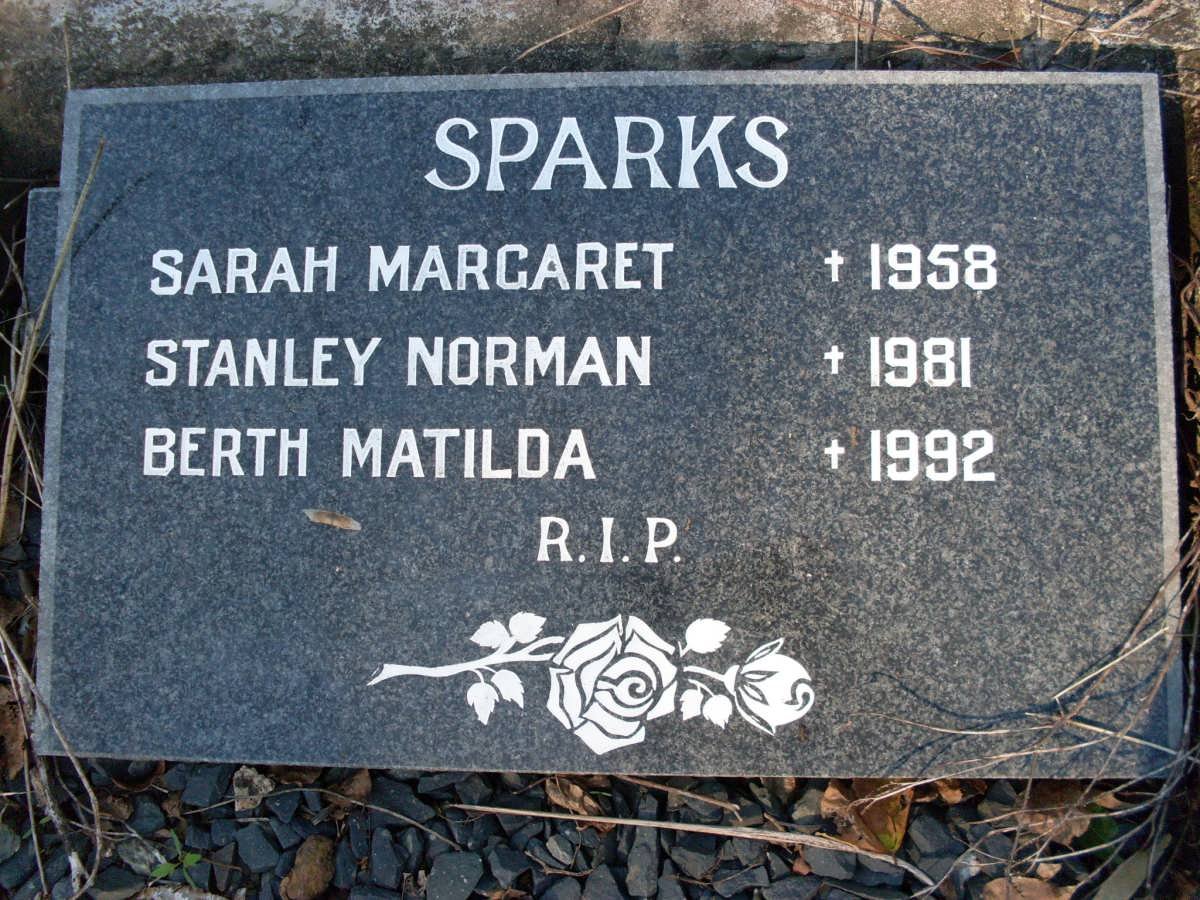SPARKS Sarah Margaret -1958 :: SPARKS Stanley Norman -1981 :: SPARKS Bertha Matilda -1992