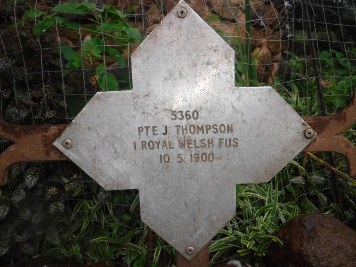 THOMPSON J. -1900