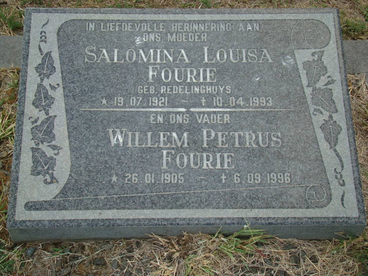 FOURIE Willem Petrus 1905-1996 &amp; Salomina Louisa REDELINGHUYS 1921-1993