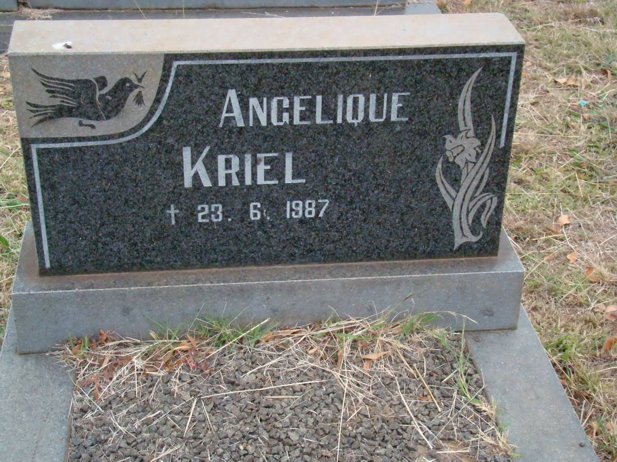 KRIEL Angelique -1987