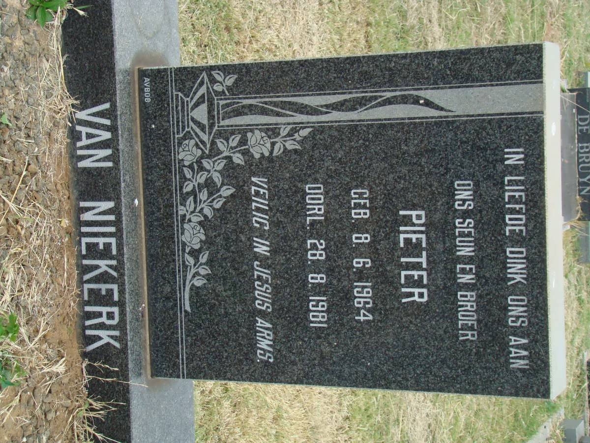 NIEKERK Pieter, van 1964-1981
