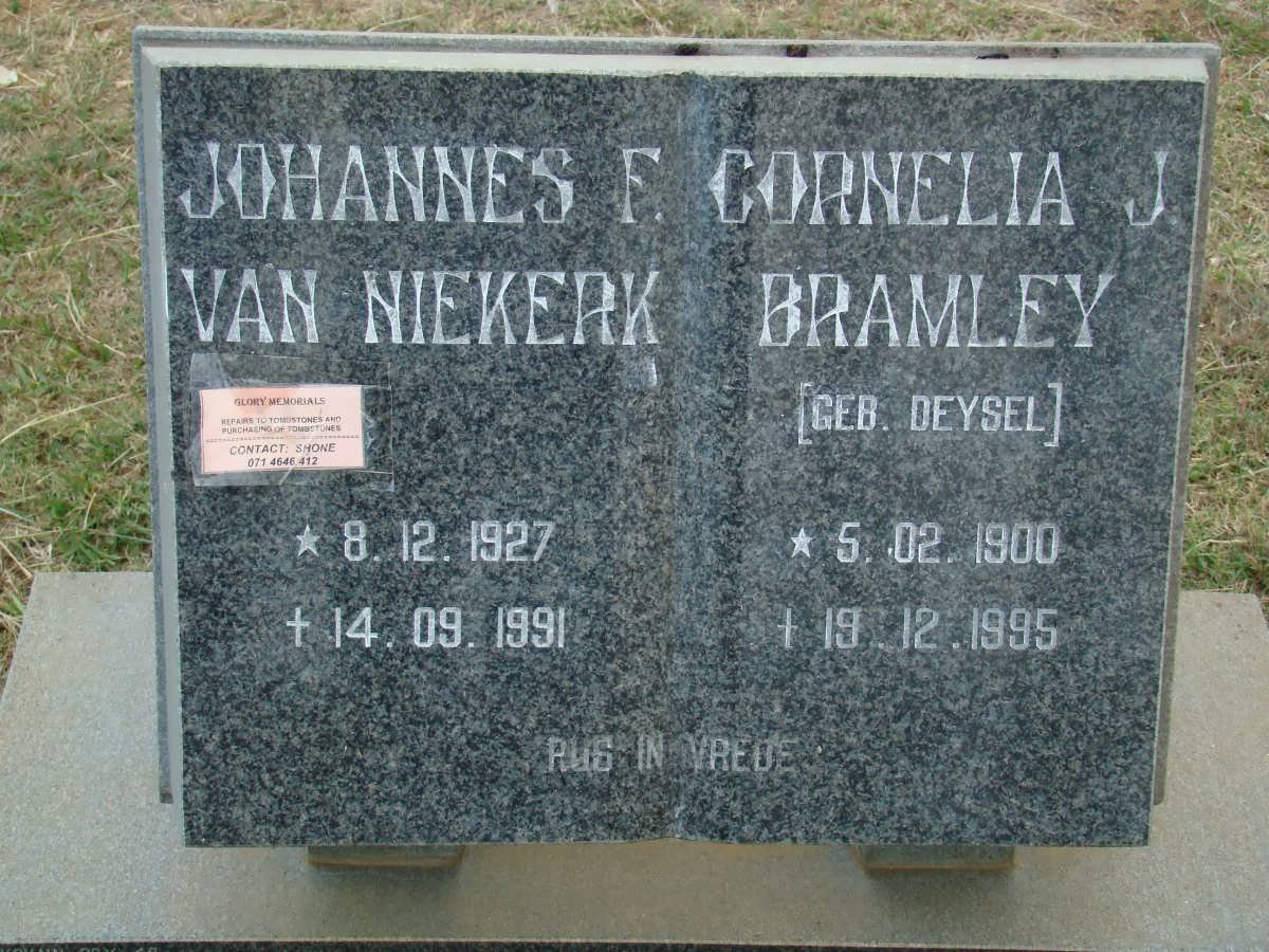 NIEKERK Johannes F., van 1927-1991 :: BRAMLEY Cornelia J. nee DEYSEL 1900-1995