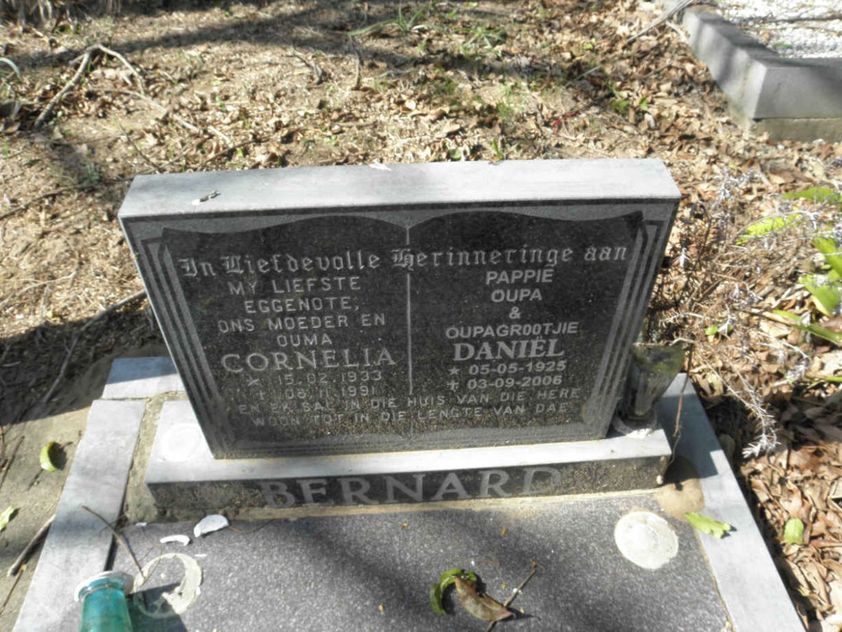 BERNARD Daniel 1925-2006 &amp; Cornelia 1933-1991
