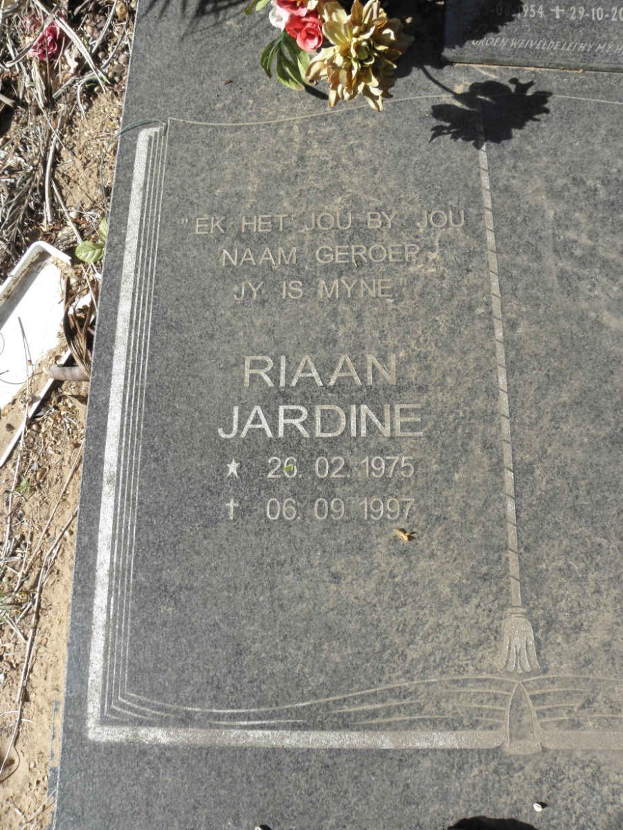 JARDINE Riaan 1975-1997