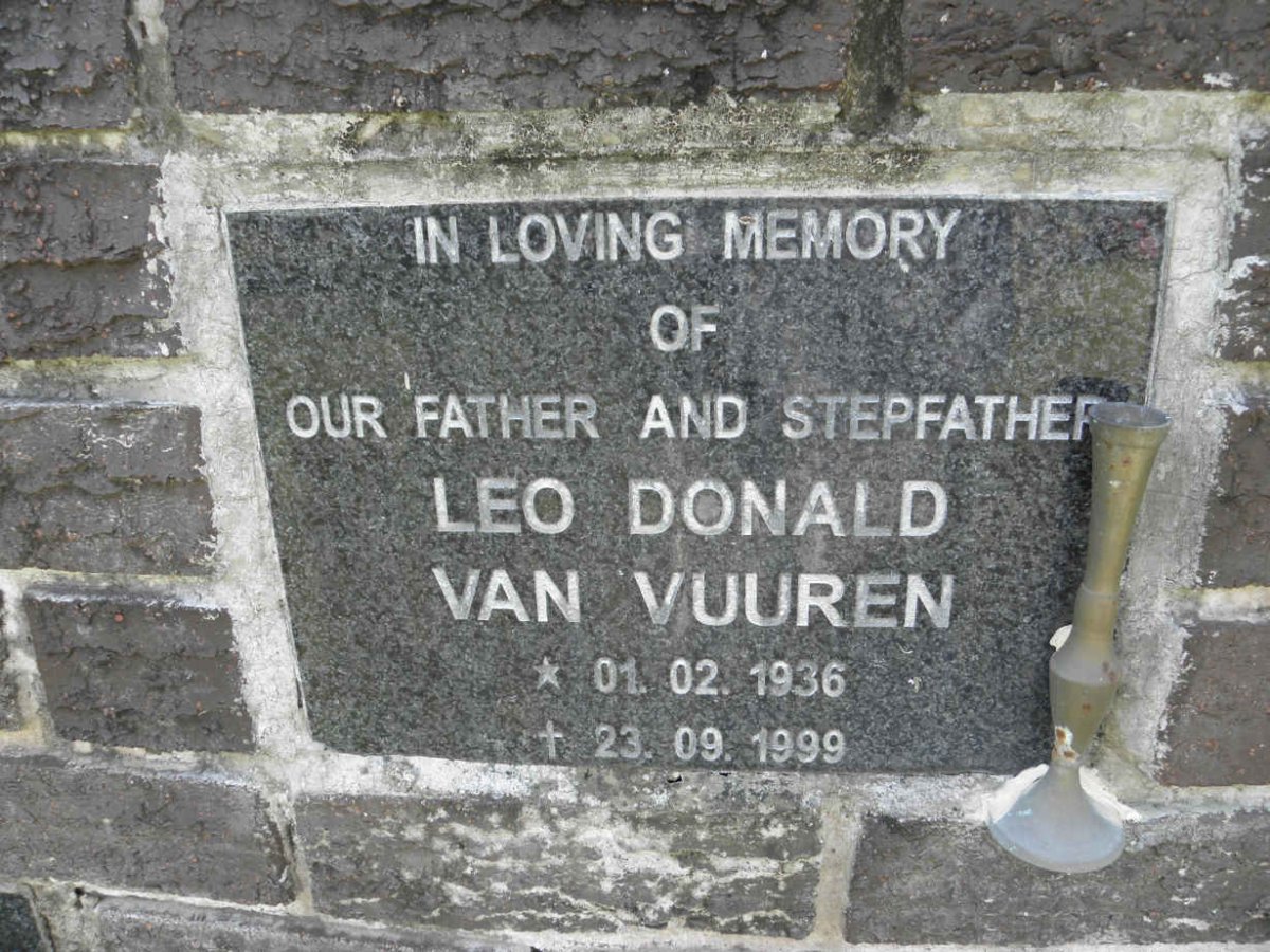 VUUREN Leo Donald, van 1936-1999
