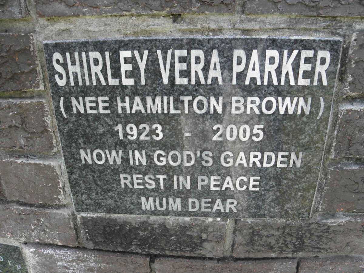 PARKER Shirley Vera nee HAMILTON BROWN 1923-2005