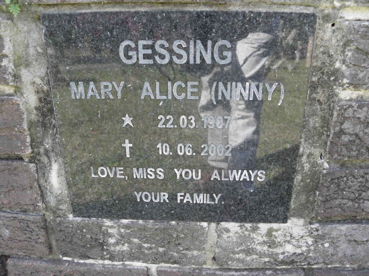 GESSING Mary Alice 1907-2002