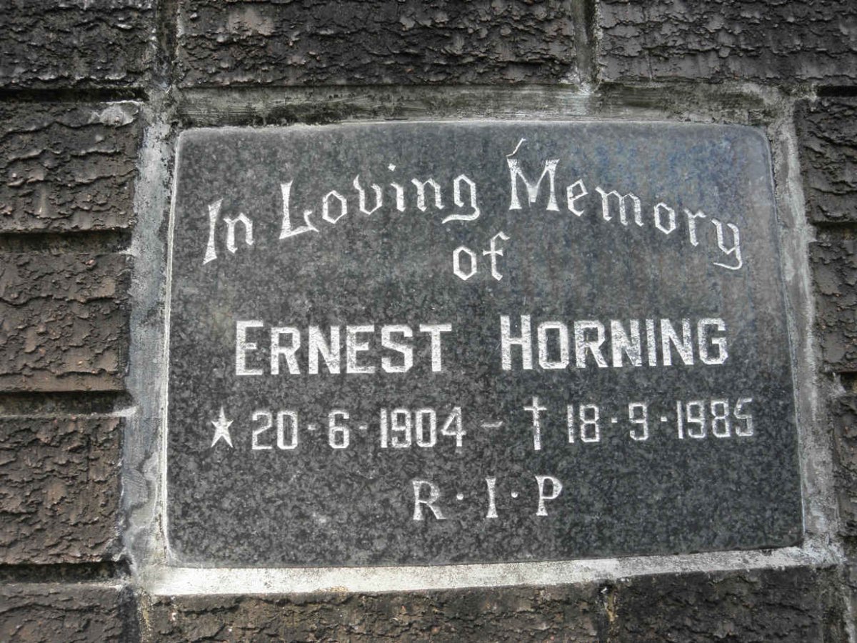 HORNING Ernest 1904-1985