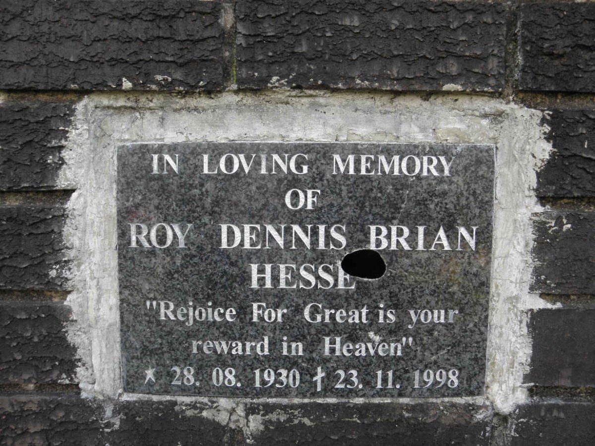 HESSE Roy Dennis Brian 1930-1998
